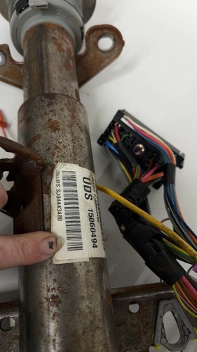 2000-03 Chevrolet Blazer S10/Jimmy S15 Steering Column Column Shift; Tilt Wheel - Picture 4 of 7