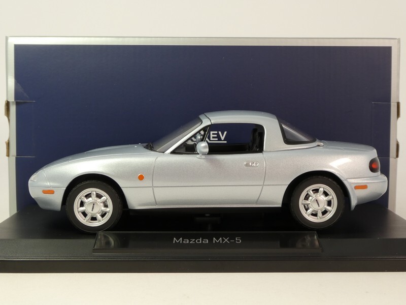 Mazda MX-5 1/18 スケールモデル Mazda MX-5 1/18 スケールモデル Amazon.com: Motor city