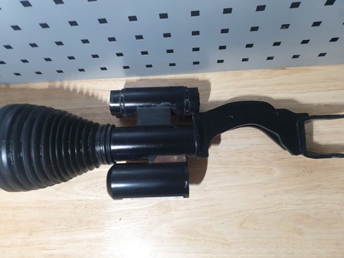 Ammortizzatore pneumatico Mercedes-Benz W213 Classe E AMG E63S A2133201502 anteriore sinistro.  - Foto 4 di 7