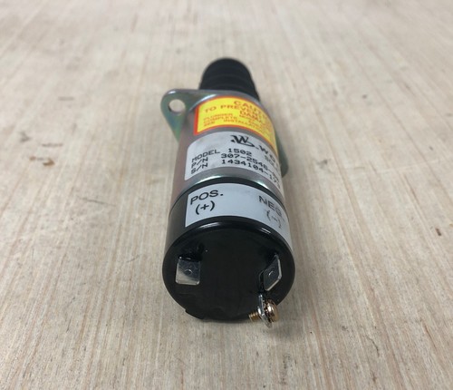 Solenoide de detención Cummins/Onan 307-2546 - Imagen 2 de 6