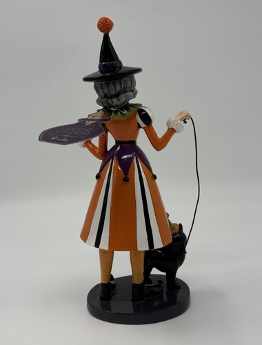 Witch Walking Black Cat Figure By Eerie Charm. 12"T - Picture 2 of 6