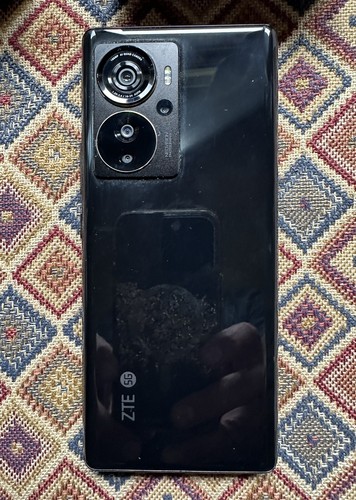 ZTE Axon 40 Pro 5G -256GB -108MP Camera -12GB Ram -5000mah Battery -Black (AT&T) - Picture 4 of 10