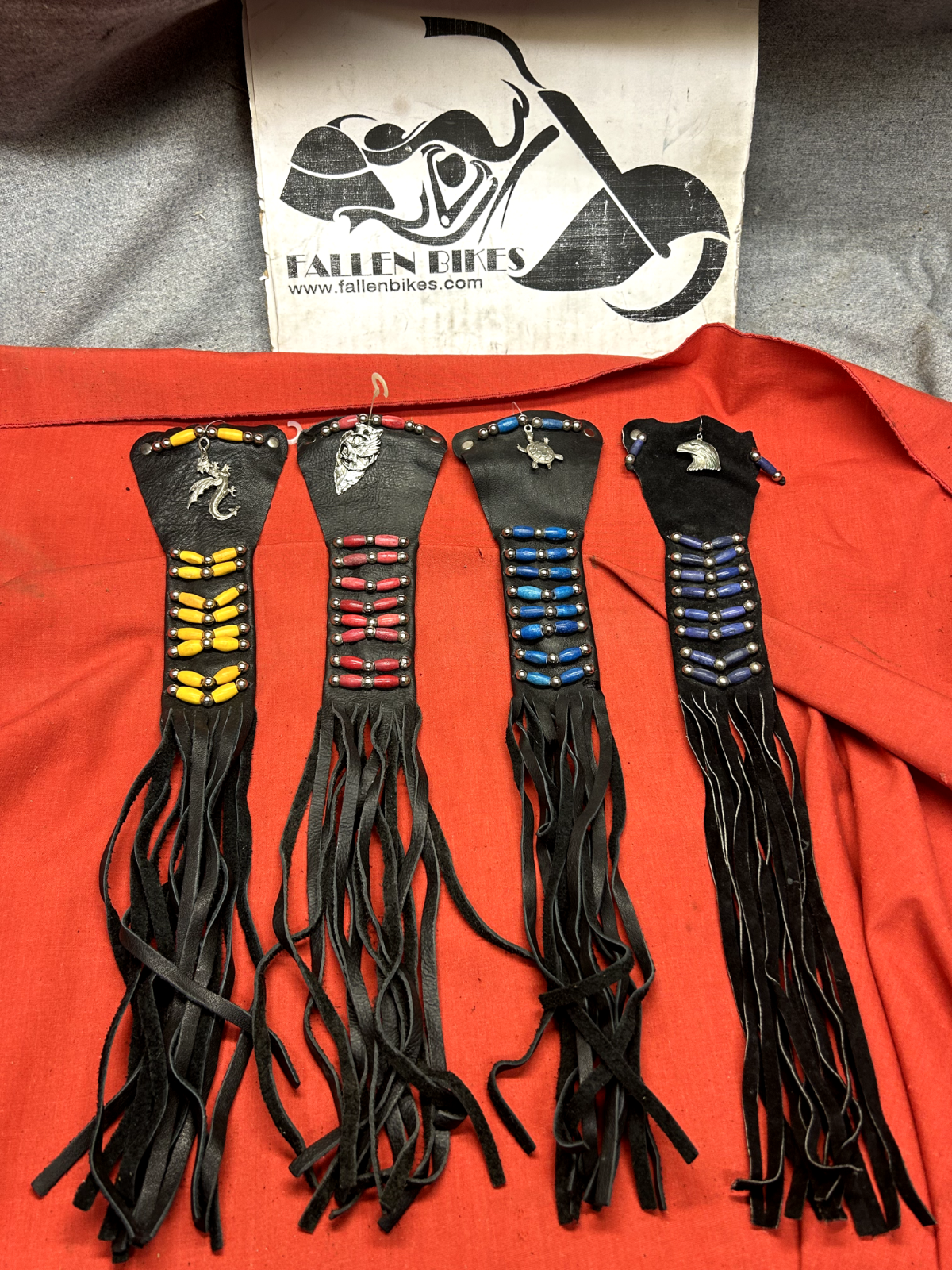 Picture 1 of 4