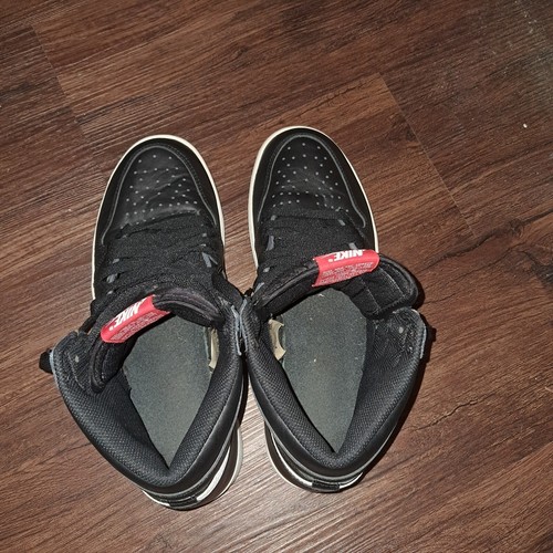 Jordan 1 Retro High OG Prm 'Yin Yang' Black - Size 10.5 ( 555088-011 ) - Picture 5 of 7