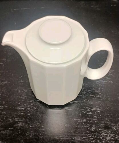 Vintage Rosenthal White Porcelain Studio Linie Creamer W/ Lid Syrup Pitcher - Picture 3 of 6
