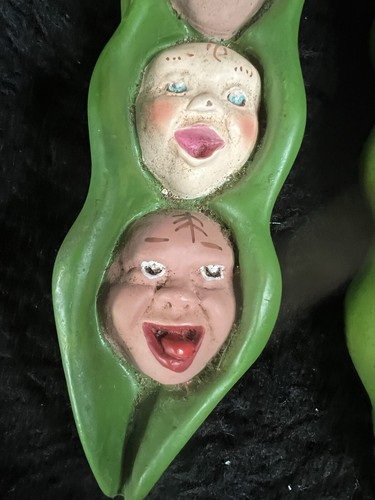 Vintage Sweet Pea Baby Faces & Butts Wall Hanger Collection by Dedo - Picture 7 of 15