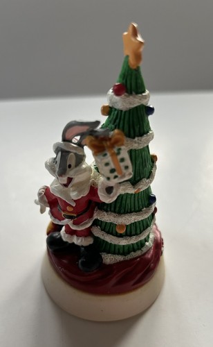 Looney Tunes Vintage Bugs Bunny Christmas Santa Cookie Stamp Warner Brothers - Picture 2 of 3
