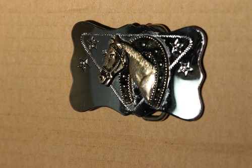 Vintage Horse Head Buckle 2.3/4''x 1.5/8'' Made in Hong Kong - Picture 3 of 7