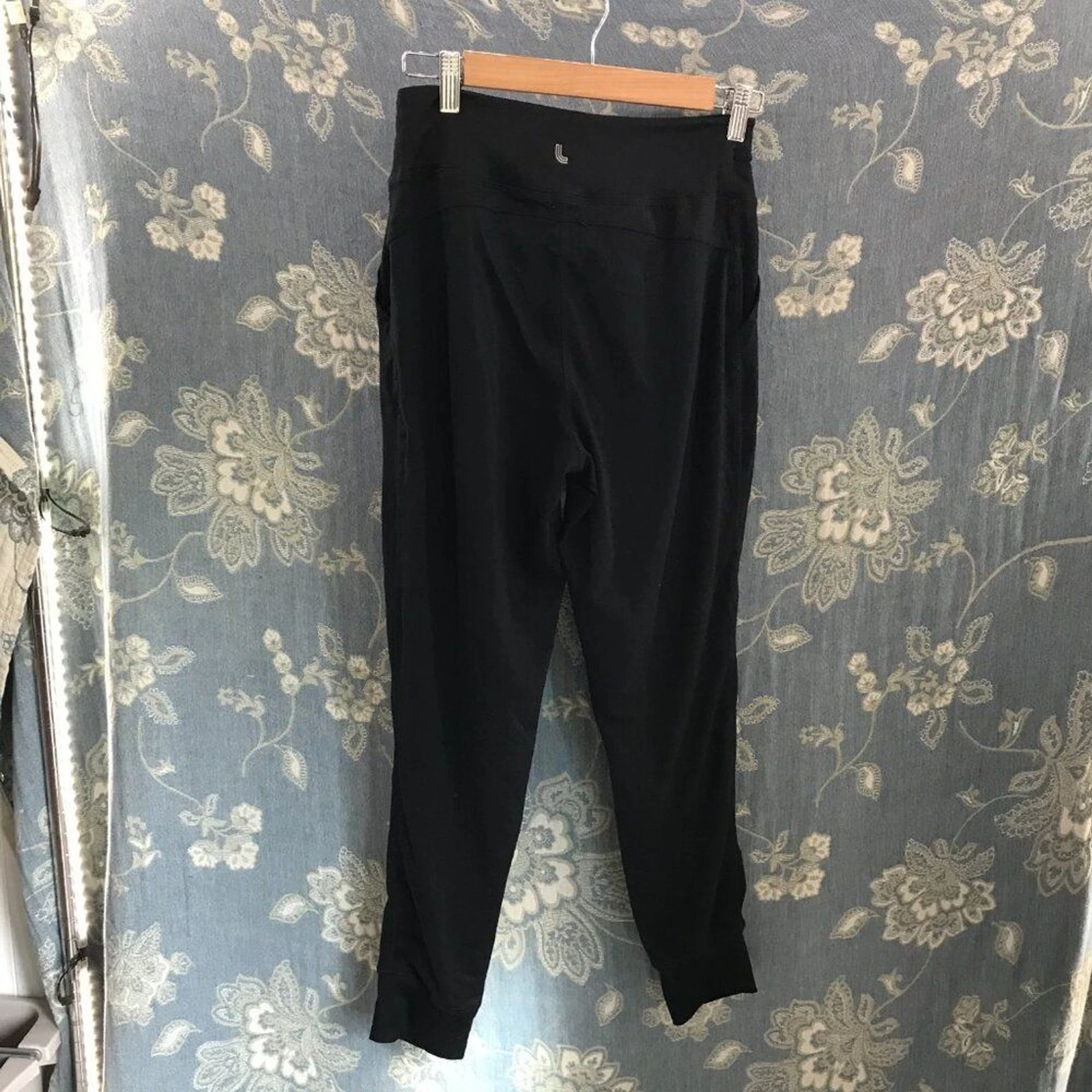 lole joggers pants