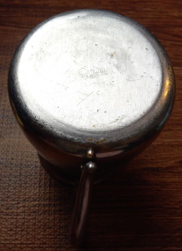 Oneida 18-8 Japan Stainless Water Pitcher With Ice Lip - Picture 8 of 9