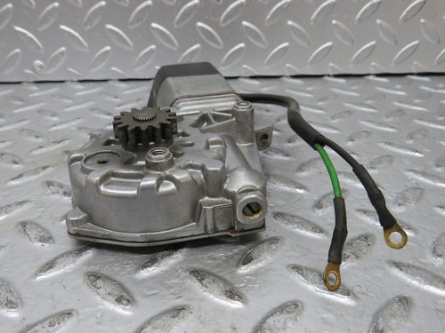 ⚙27416⚙ Mercedes-Benz W123 280E Front Left Window Regulator Motor 0130821018 - Picture 3 of 9