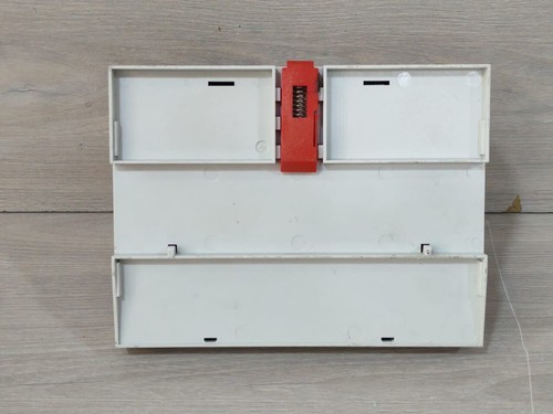 HONEYWELL XCL8010A EXCEL 800 PLANT CONTROLLER MODULE-24V W/O ANY ACCS. - Picture 13 of 13