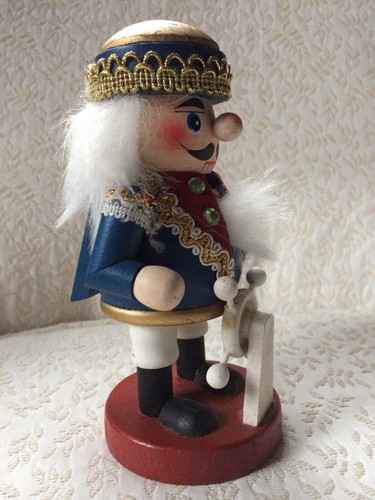 Nutcracker Boat Captain Wheel Helm Wood VTG Christmas Gift Navigate 5.1/2” Tall - Picture 3 of 11