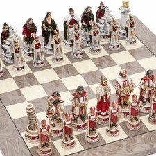  Pisa and Venice Hand Painted Chessmen set from Italy.