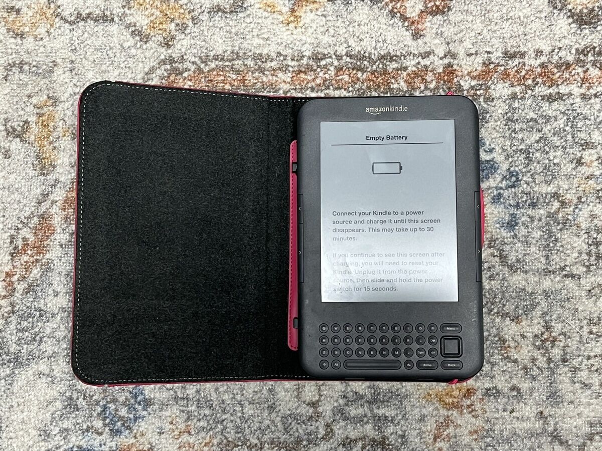 Amazon Kindle Keyboard (3rd Generation) D00901, Wi-Fi, 4gb Amazon Kindle Keyboard (3rd Generation) D00901, Wi-Fi, 4gb
