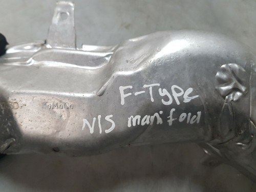 COLECTOR DE ESCAPE IZQUIERDO GASOLINA JAGUAR F-TYPE X152 3.0 ESCUDO TÉRMICO 8W93-9Y427-BB - Imagen 4 de 6