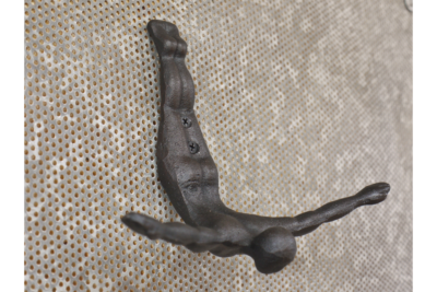 UNIQUE INDUSTRIAL CAST IRON 'DIVING MAN' COAT HOOK WALL ART