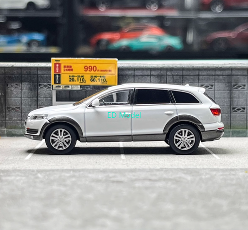 BN Masdi 1:64 2008 White Q7 FSI Quattro SUV Sports Model Diecast Metal Car - Picture 2 of 7