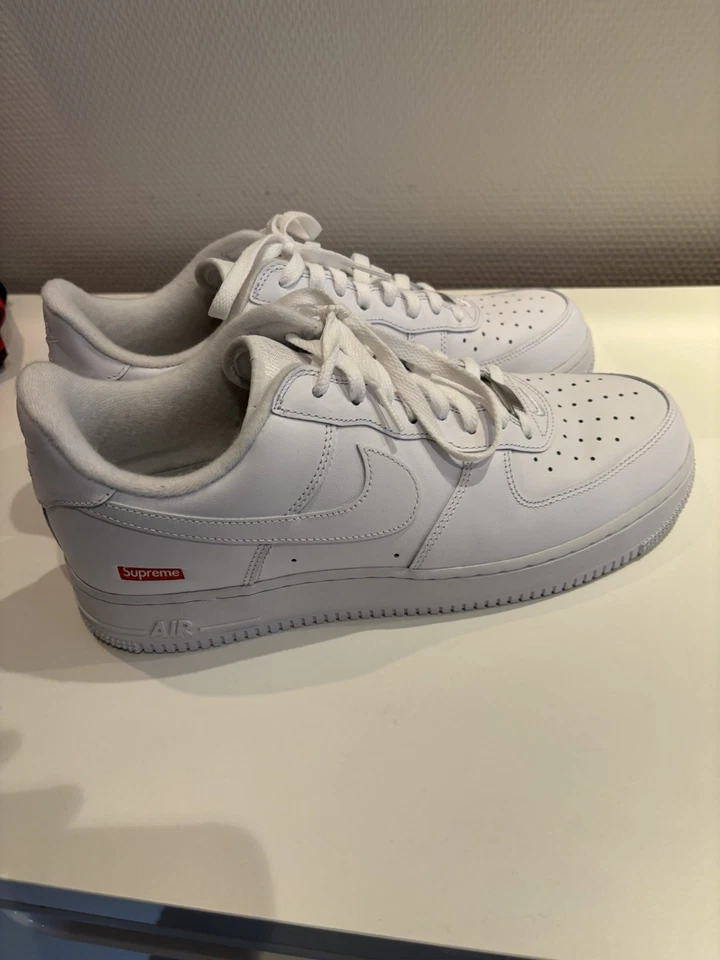 Supreme X Nike Air Force 1 Weiß EU 45 - Bild 2 von 4