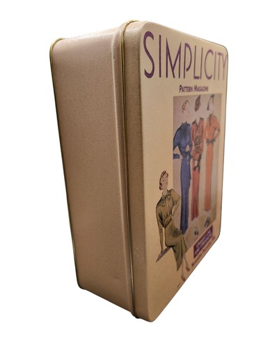 Vintage 1980s Simplicity Pattern Magazinne 1934 Pink Retro 30s Tin Storage Box - Picture 7 of 20
