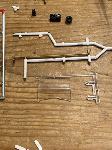 AMT 1:25 Scale ZZR Spy Rod George Barris Customizing Model Kit #906-170 - Bild 4 von 24