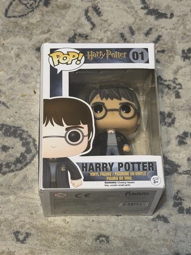 Funko Pop! Vinyl Figure Harry Potter #01 Damaged Box