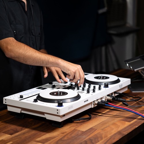 Hercules DJ Control Inpulse T-7 Controlador DJ Blanco con Bolsa y Paño Keepdrum - Imagen 6 de 9