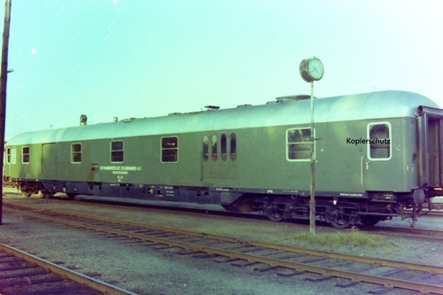 Negativ OHE 100 Heizkesselwagen in Lüneburg - Aufnahme von 1982