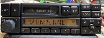 Mercedes-Benz Special Becker BE1350 Autoradio W201 W202 W124 W210 W140 R170 R129 - Bild 1 von 4