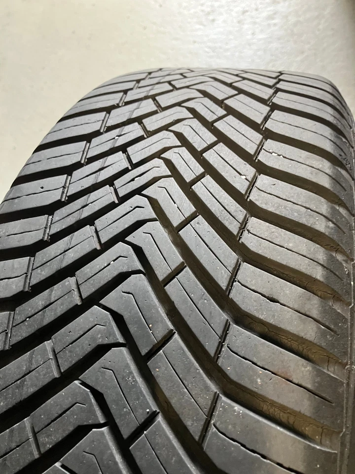 MINI F55 F56 F57 Ganzjahres-Kompletträder Conti + RDKS : 2 Reifen 100% 2 St. 75% - Bild 3 von 4