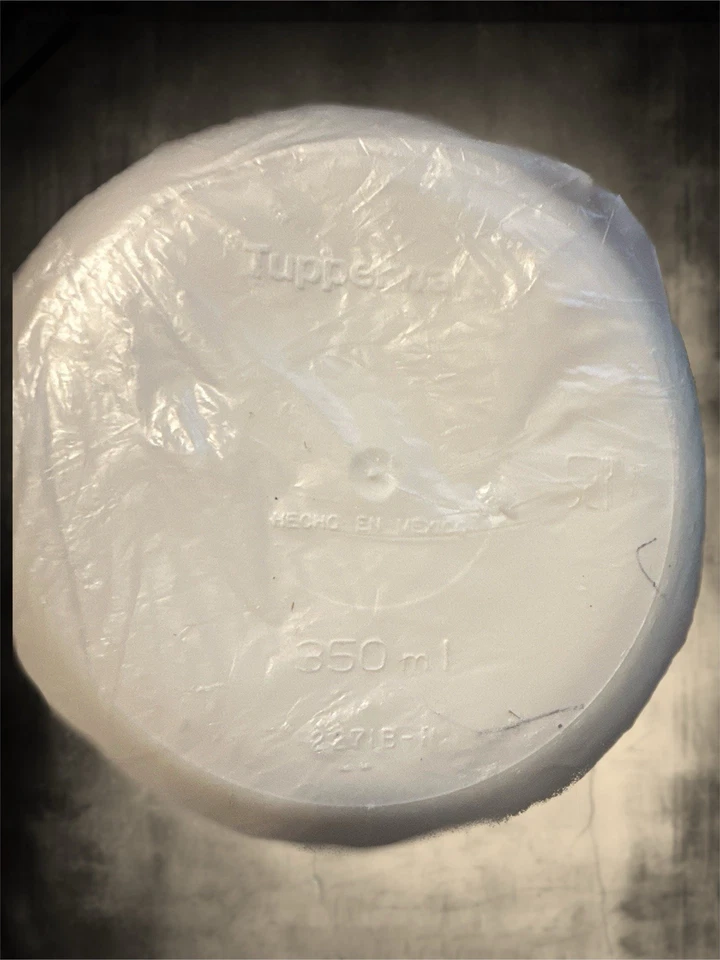 Juego de 4 tazas de café Tupperware 11,5 oz púrpura floral apilables de cadera y de moda Foto 3 de 3