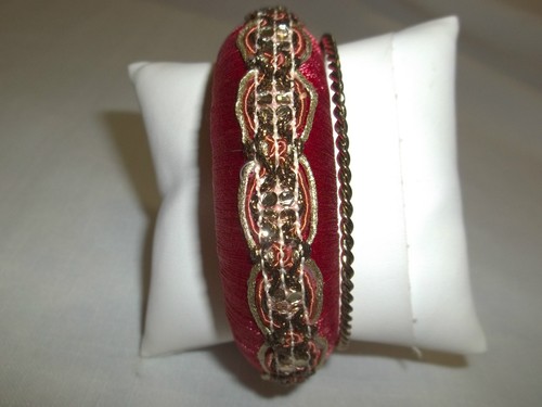 NEW PRETTY CORAL AND BRAID WITH GOLD TONE BANGLE BRACELETS 9 INCH - CLASSY - Bild 1 von 3