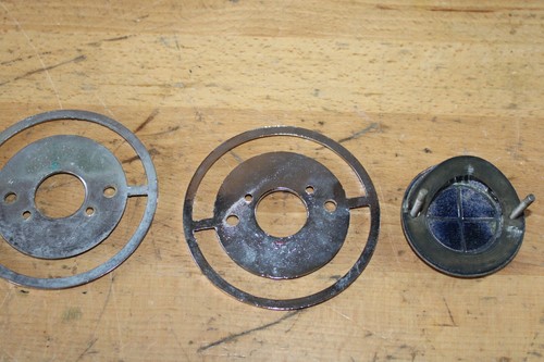 BMW E9 2.5 2800 3.0 CS CSi 1500 CS 2000 CS C pillar badge emblem - Picture 22 of 24