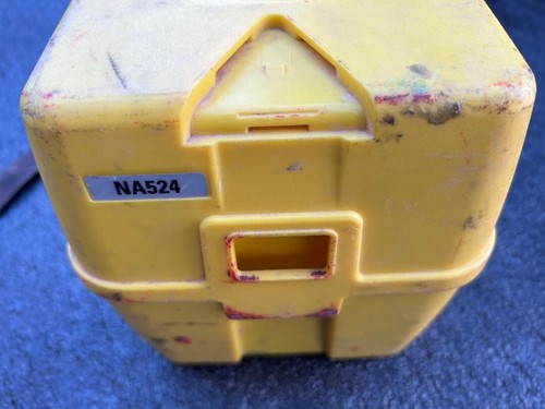 Leica NA332 Auto 360 Degree Auto Optical Level - Picture 9 of 9