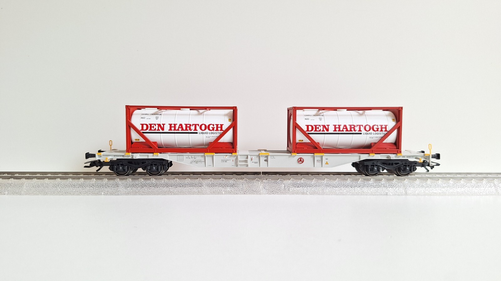 Märklin H0 47137 Container-Tragwagen-Set Sgns Tankcontainer Den Hartogh