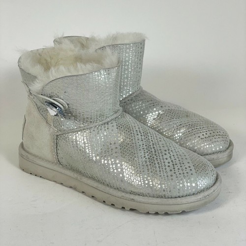 UGG Mini Bailey Button Bling Snow Boots Womens Size 5 Silver Sheepskin Fur Trim