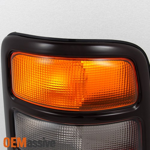 Fits 2000-2006 Suburban Yukon Tahoe Red Clear Tail Lights Replacement Pair - Foto 3 di 5