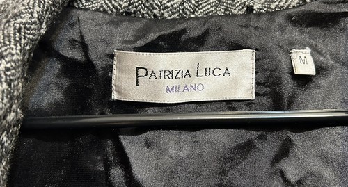 Patrizia Luca Milano Black Blazer Zipper On Back   With Red Trim Inside. Medium - Picture 7 of 11