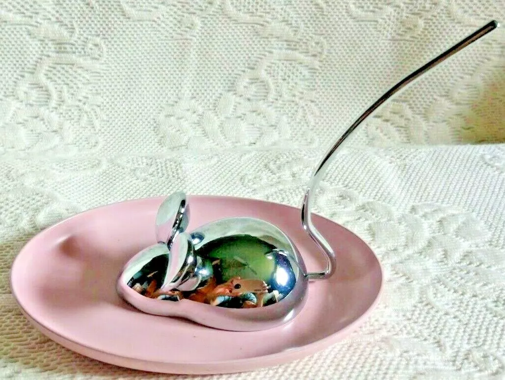 Umbra Zoola Modern Chrome Mouse Ring Holder Jewelry Pink Metal
