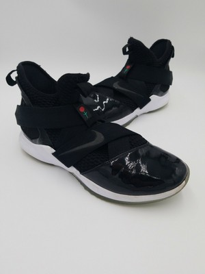 lebron soldier 12 with rose