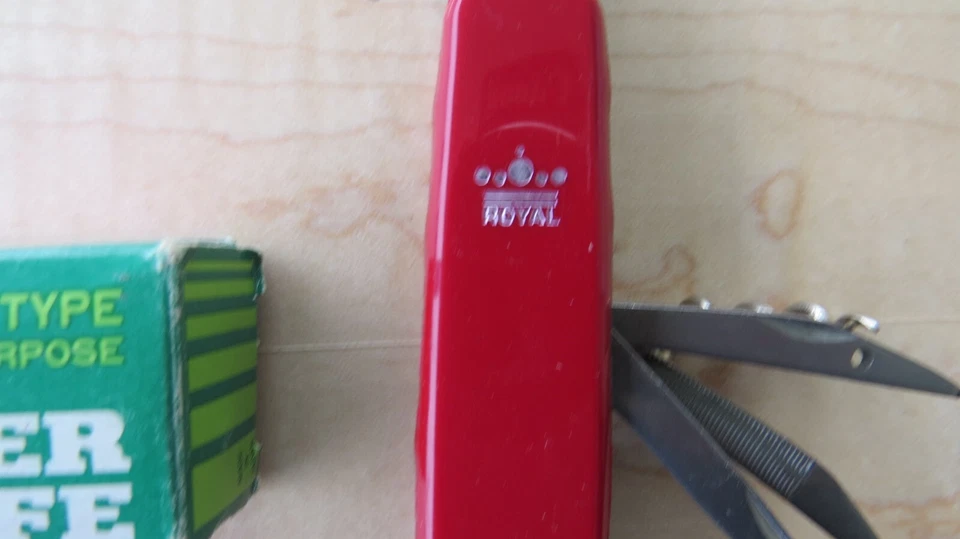 神奇刀多工具瑞士陆军型剪刀螺丝刀文件 12 工具复古 — 第 3/4 张图片