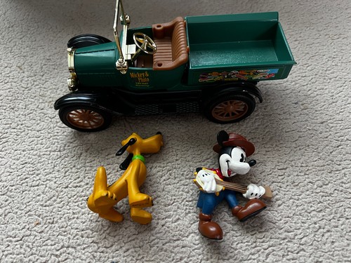 Disney "Two-Part Harmony" Mickey Mouse & Pluto 1918 Ford Pick-up w/ Box 1998 - Picture 4 of 7