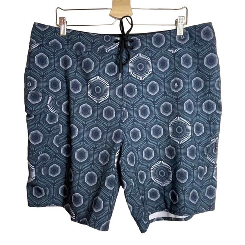 Volcom Men's Size 38 Blue Batik Geometric Print Board Shorts - Picture 1 of 7