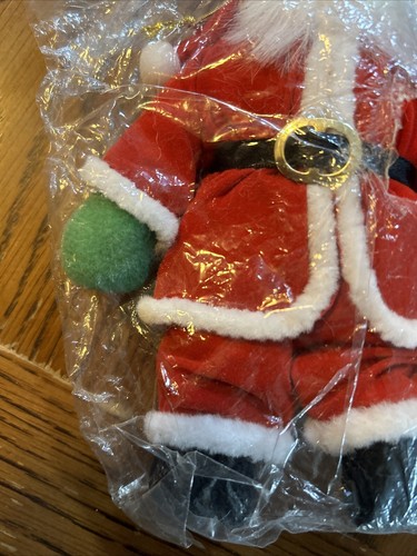 Vintage Santa Plüsch Ornament grüne Fäustlinge Kunststoff Gesicht Gürtel Stiefel Korea Neu aus altem Lagerbestand 7 Zoll - Bild 3 von 4