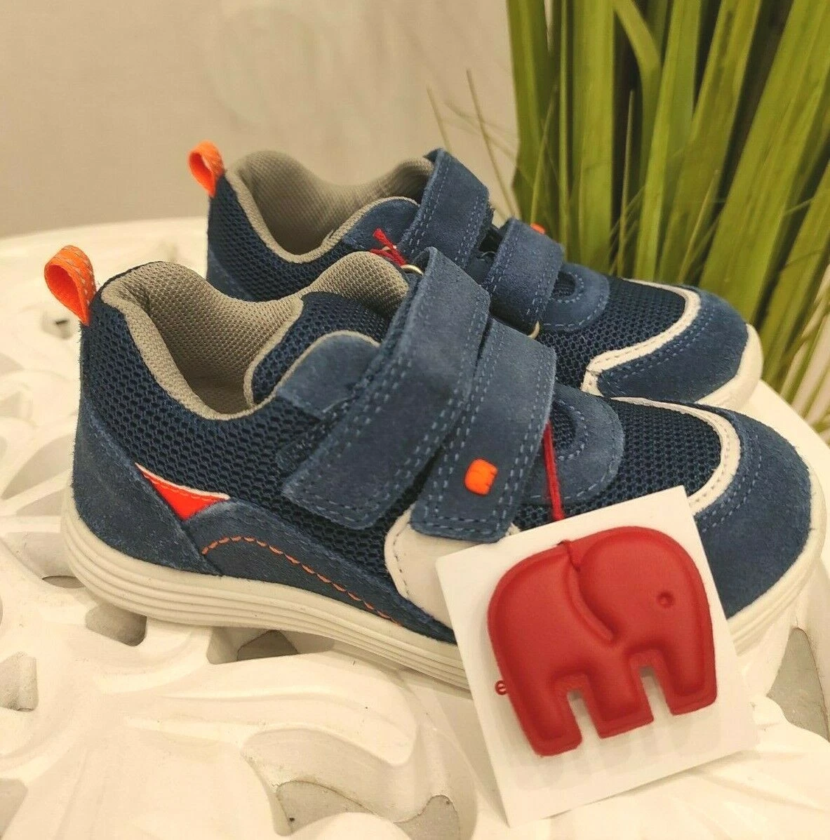 Auftreten Feuchtigkeit Glänzend elefanten lauflernschuhe 1 Operator