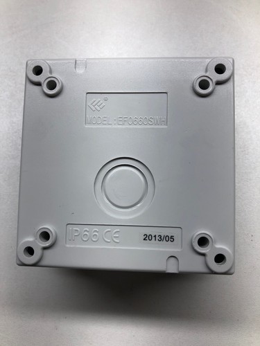 SMJ 20 Amp Outdoor Switch 1 gang 2 way. - Picture 3 of 4