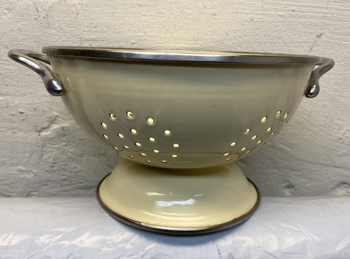 Porcelain Colander On Pedestal 9” Diameter Aluminum Handles Cream Color - Picture 1 of 6
