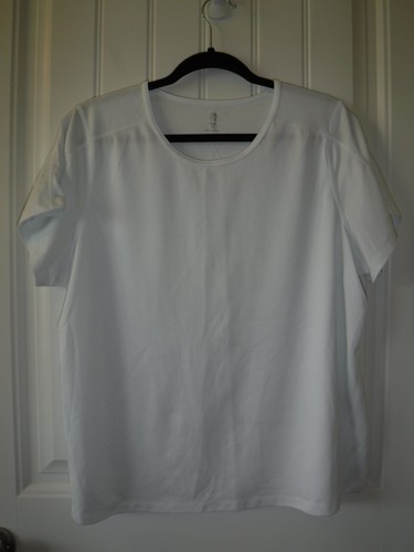 Ideology Womens 2X PERFORMANCE WHITE tshirt
