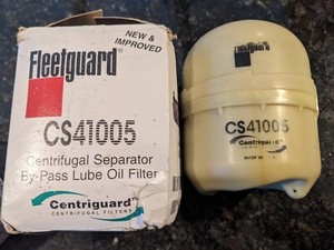 2 X FLEETGUARD CENTRIFUGAL OIL FILTER CS41005
