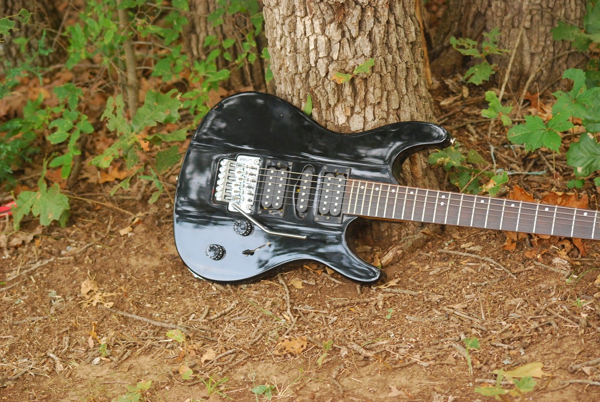 Washburn WG 230 Super Strat Floyd Rose Electric Guitar | eBay